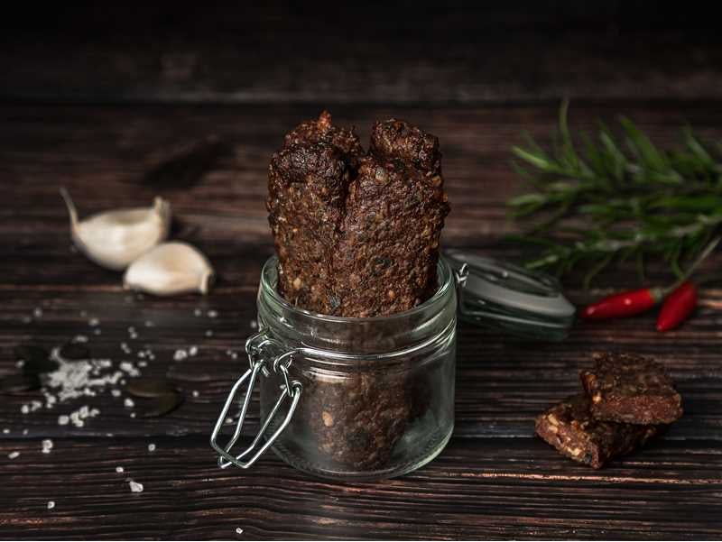 Beef Bar, Beef Bar Original, Rindfleischriegel, Rindfleisch Riegel, Jerky Bar, Jerky Riegel, Beef Jerky Riegel, Beef Bar online bestellen, Fleisch Snack, Meat Snack, Craftsman Finest Foods, Beef Bar ohne Zucker, Beef Bar zuckerfrei